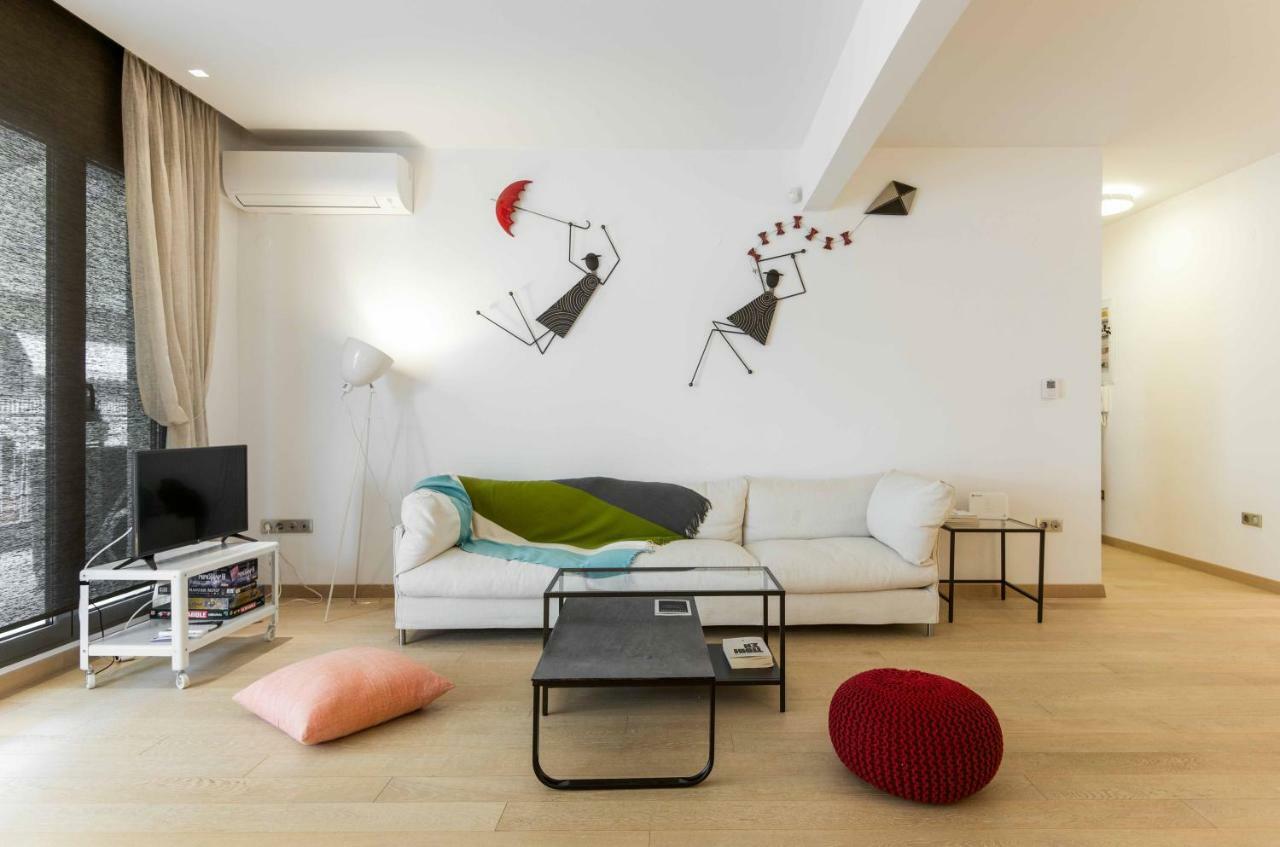 Stylish 3-Bedroom Apartment & Terrace Θεσσαλονίκη Εξωτερικό φωτογραφία