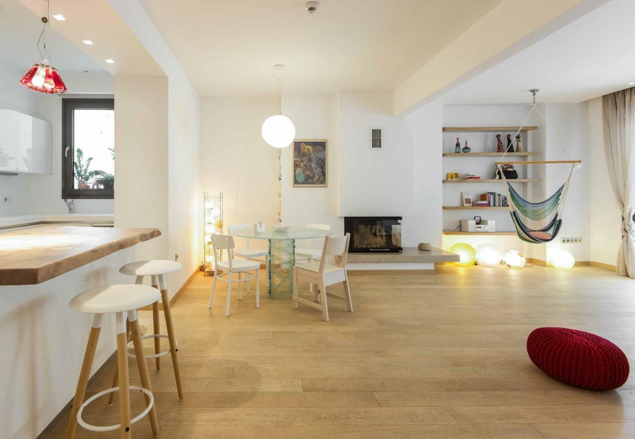 Stylish 3-Bedroom Apartment & Terrace Θεσσαλονίκη Εξωτερικό φωτογραφία
