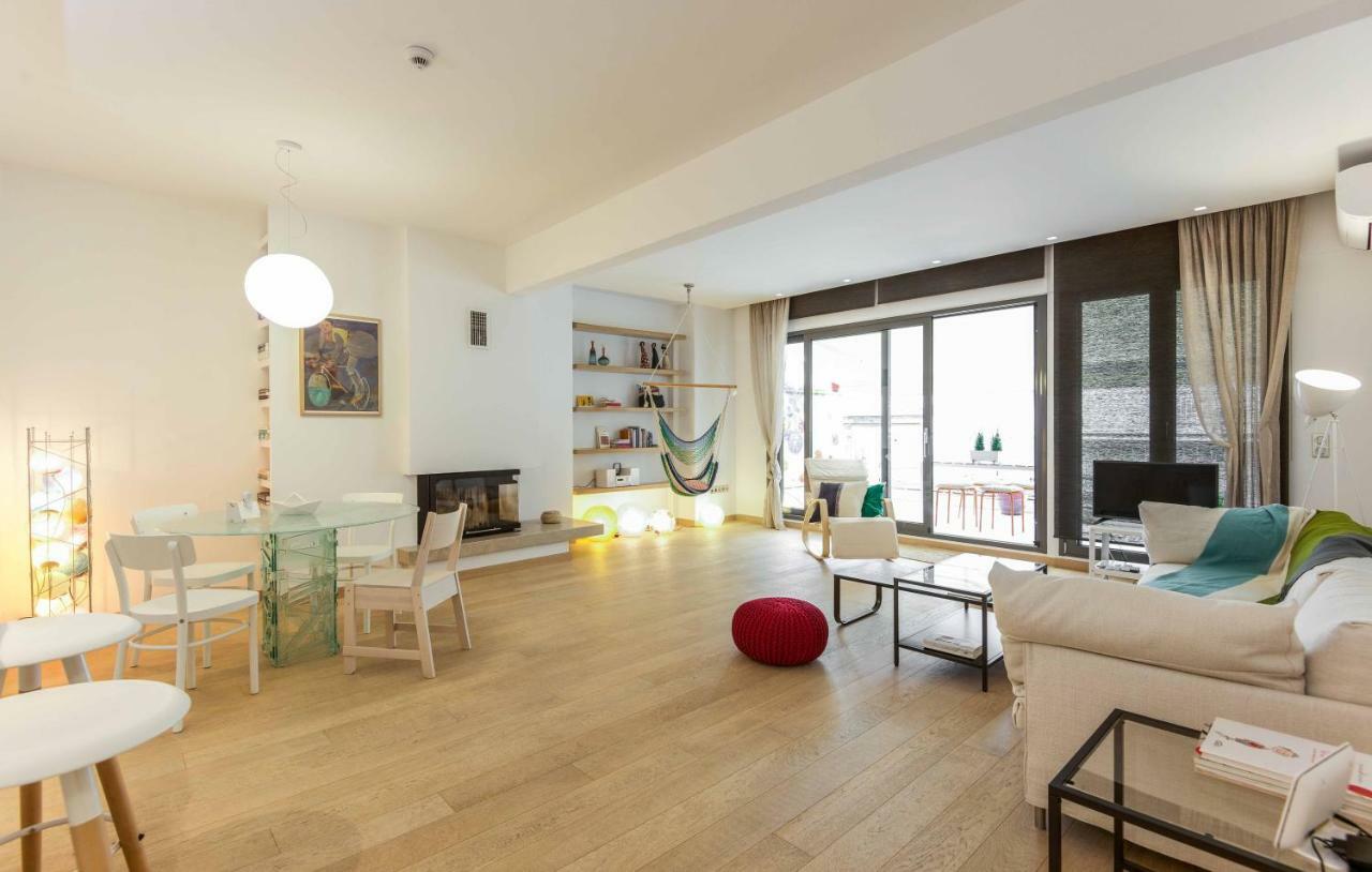 Stylish 3-Bedroom Apartment & Terrace Θεσσαλονίκη Εξωτερικό φωτογραφία